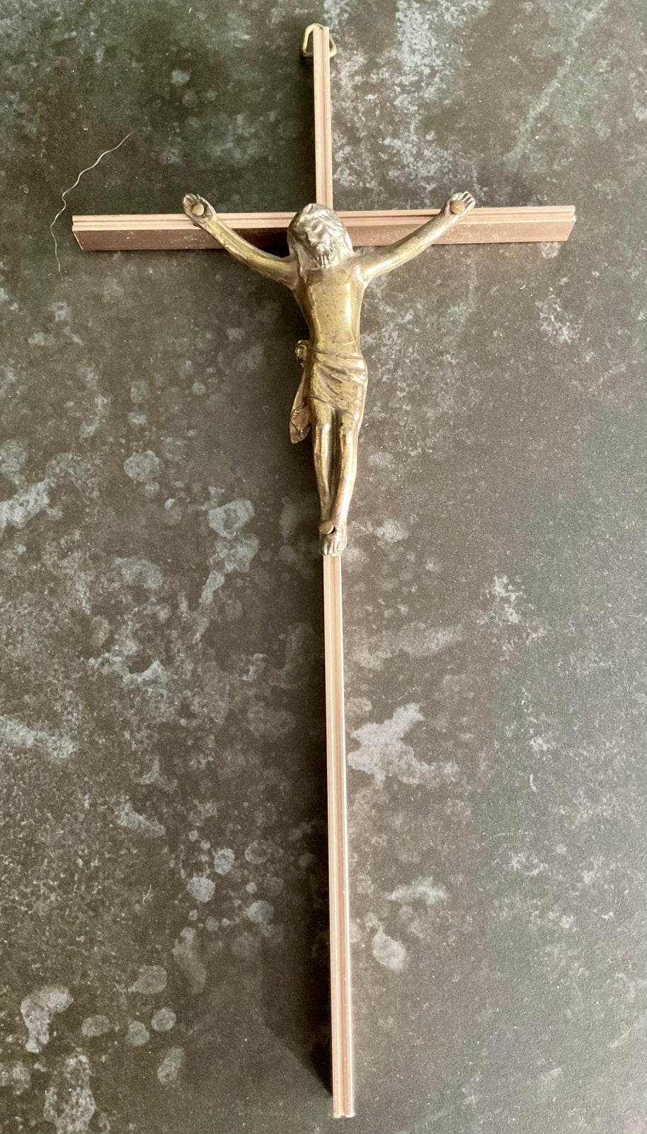 Wandkruis (Jezus aan het kruis), Ophalen of Verzenden, Zo goed als nieuw, Overige typen, Christendom | Katholiek