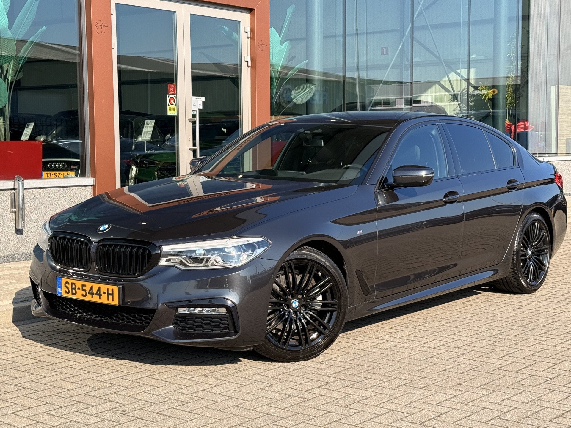 BMW 5 Serie 520i M-Sport High Executive | Led | Navi | Cruis, Auto's, Automaat, Achterwielaandrijving, Gebruikt, Euro 6
