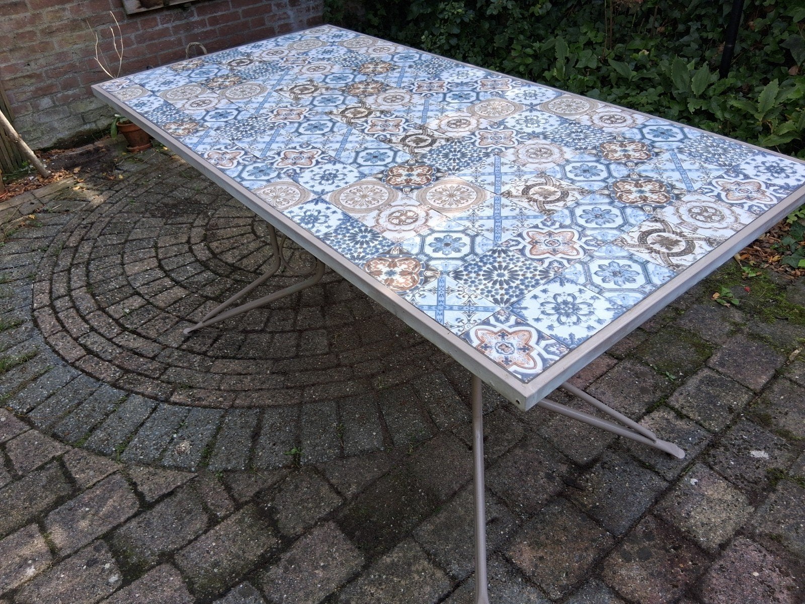 Tuin-/Balkontafel met Mozaïek Tegelblad (140x70x74cm), Tuin en Terras, Ophalen, Gebruikt, Rechthoekig, Metaal