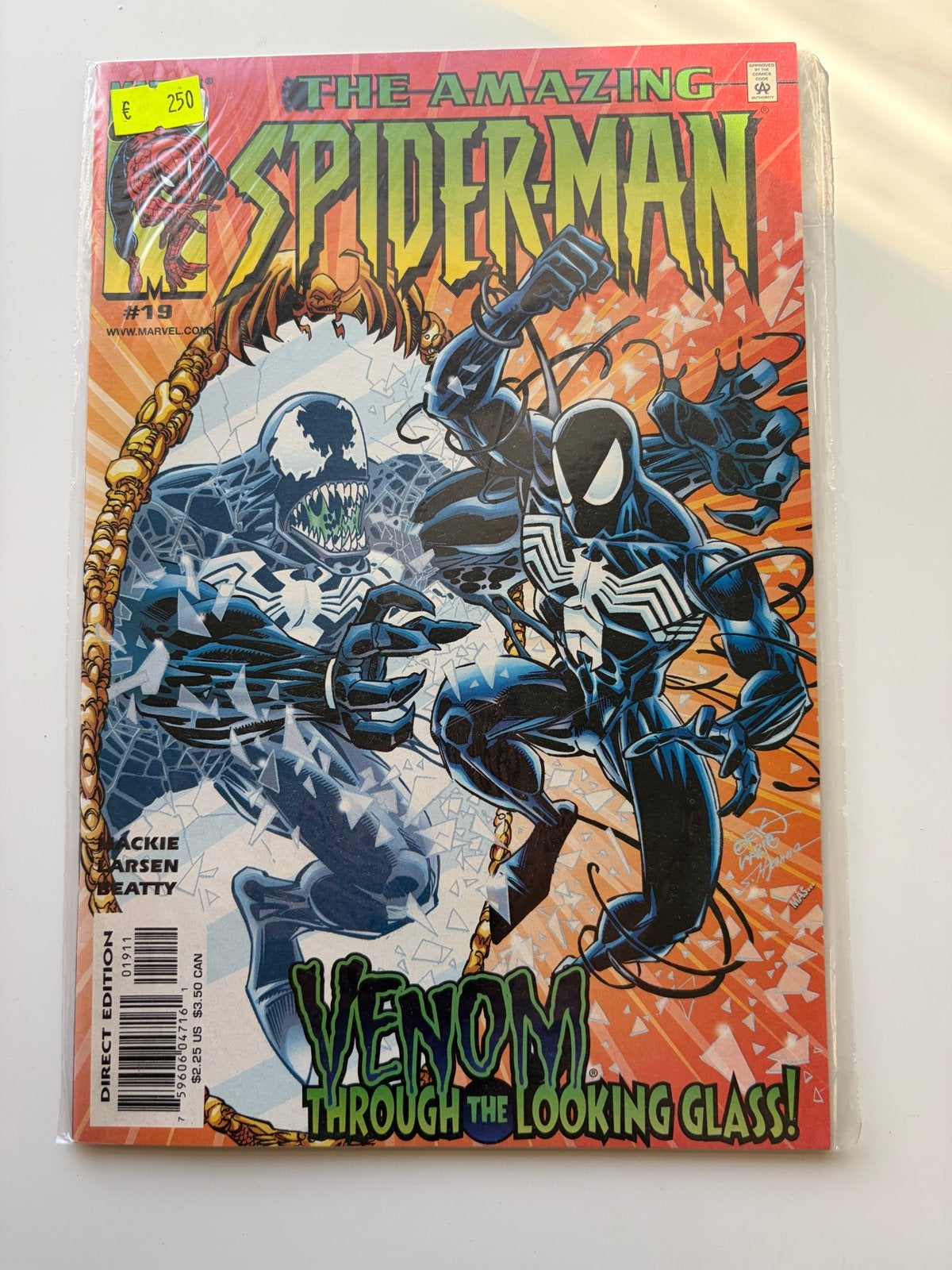 The Amazing Spider-Man #19 (Venom Through the Looking Glass!, Eén comic, Ophalen of Verzenden, Zo goed als nieuw, Amerika