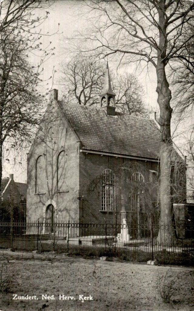 Zundert - Ned. Herv. Kerk - Vooraanzicht, Ophalen of Verzenden, 1940 tot 1960, Gelopen, Noord-Brabant