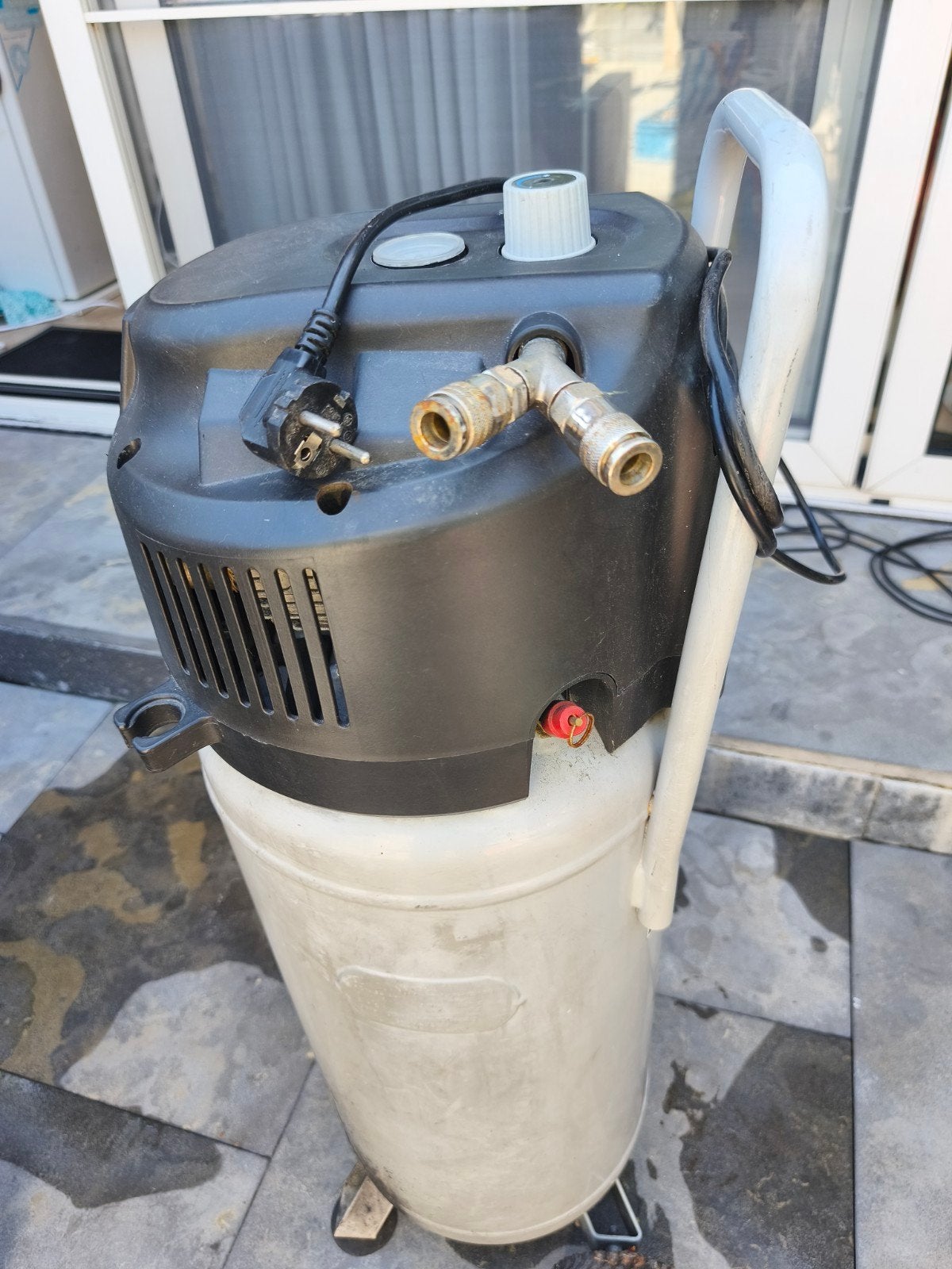 Duro Pro Compressor D-K 241/50 - 50L, 10 bar, Doe-het-zelf en Verbouw, Compressors, Ophalen