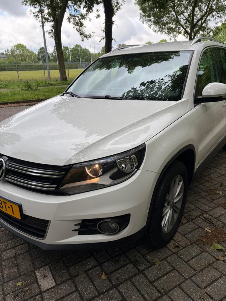 Nette tsi 160 PK met weinig km 115896, Auto's, Volkswagen, Voorwielaandrijving, Euro 5, Zwart, 4 cilinders