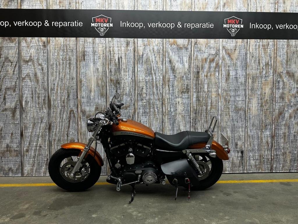 HARLEY-DAVIDSON 1200 CUSTOM LIMITED A (bj 2014), 2 cilinders, HARLEY-DAVIDSON, Motorrijbewijs A, Bedrijf