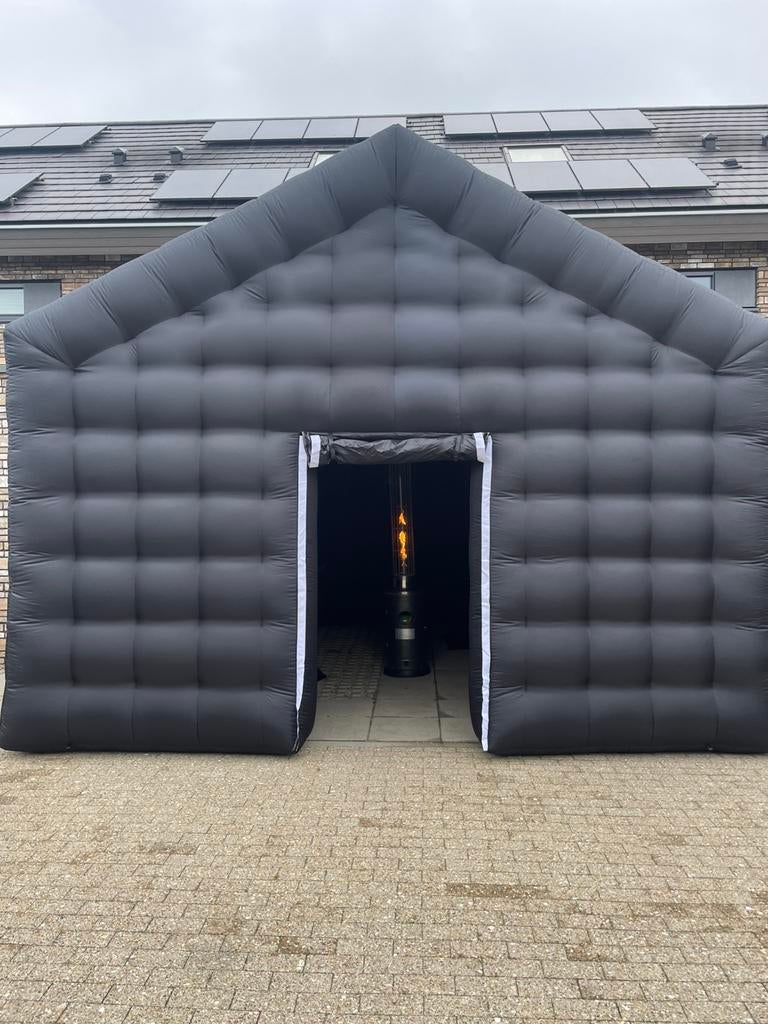 Opblaasbare partytent te huur huren, Ophalen of Verzenden, 5 tot 8 meter, Minder dan 4 meter, Partytent