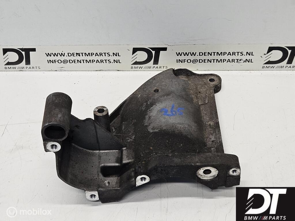 Aircopomp steun BMW M5 E60 S85 V10 S85B50 M6 E63 64557835433, Gebruikt, Ophalen of Verzenden, BMW, BMW