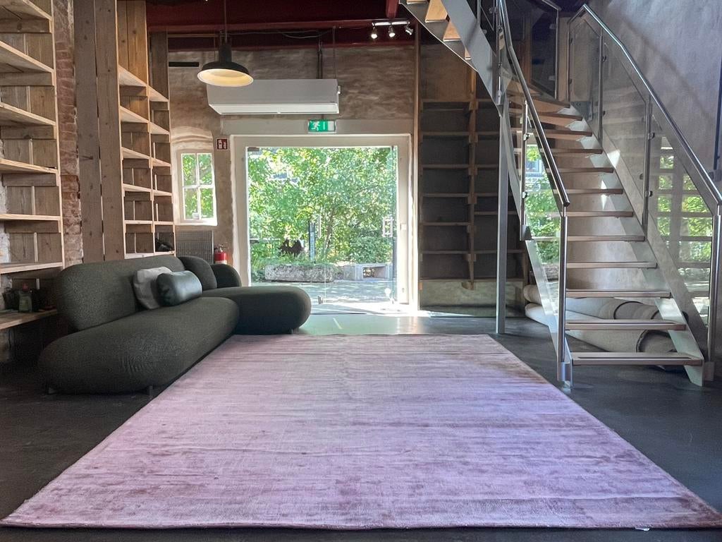 Leolux Patna tapijt Burgundy 240 x 340 als NIEUW, Ophalen, Nieuw, Rechthoekig, 200 cm of meer