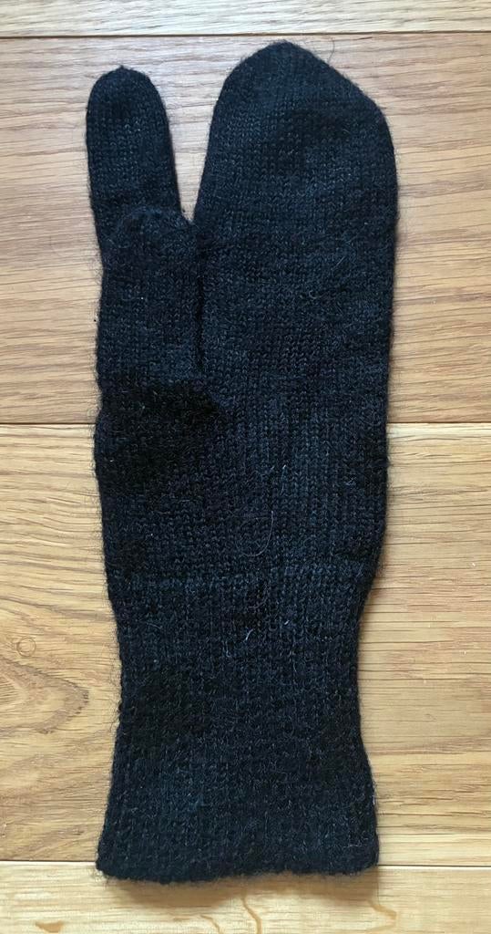 1x Tabi want van Martin Margiela, Ophalen of Verzenden, Zo goed als nieuw, Maat 42/44 (L), Handschoenen