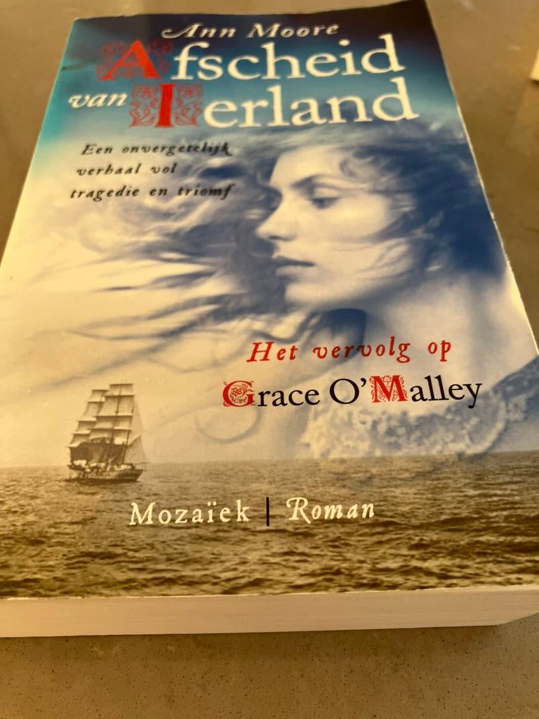 Afscheid van Ierland, Boeken, Ophalen of Verzenden, Zo goed als nieuw