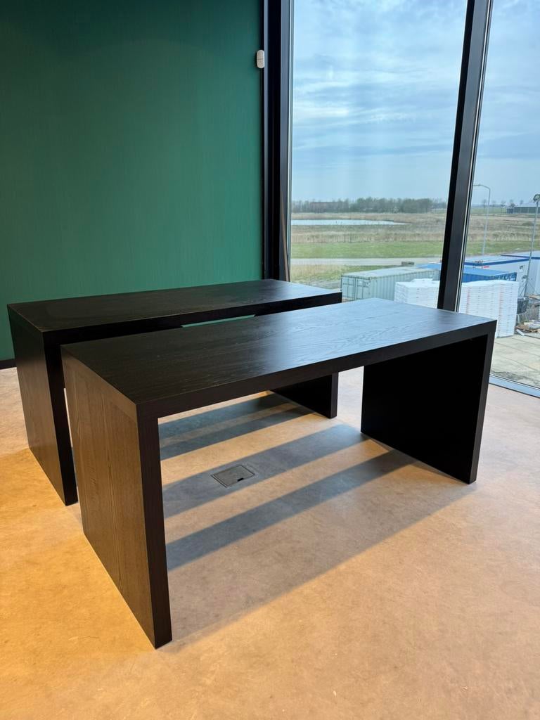 Ikea malm bureau 151x65cm, Ophalen, Zo goed als nieuw