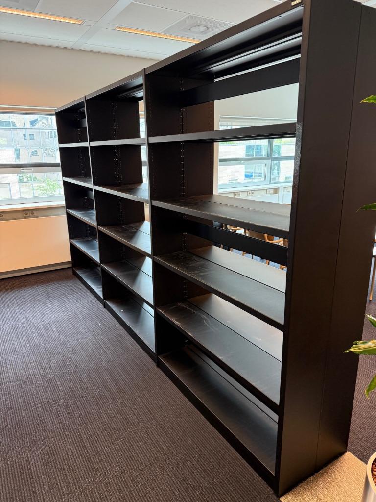 Bruynzeel boekenkast, Gebruikt, Kast, Receptie of Entree, Onbekend