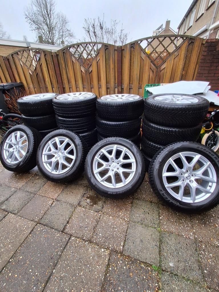 Volvo XC60 18 inch Winterbanden met Velgen, Auto-onderdelen, Banden en Velgen, 18 inch, Gebruikt, Banden en Velgen, 235 mm