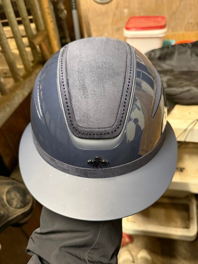 Hv polo Magnifica rij-helm, Dieren en Toebehoren, Paardrijkleding, Zo goed als nieuw, Cap, Overige soorten, Ophalen of Verzenden