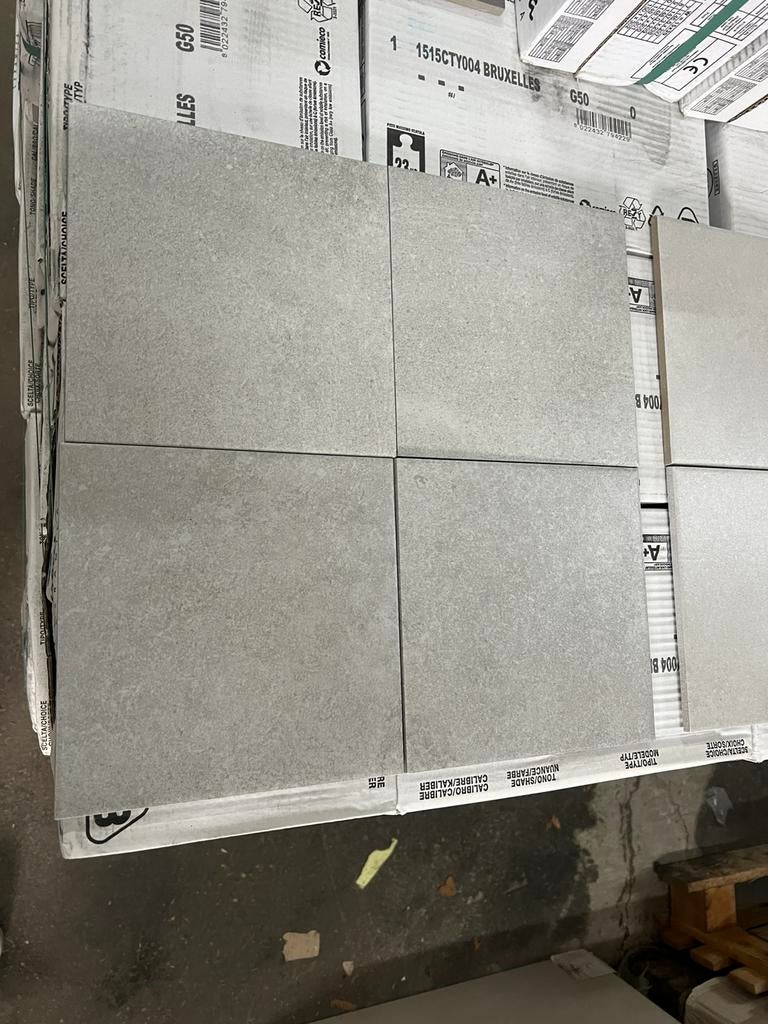 Vloertegels 20x20cm per doos €20,- grey en white, Ophalen, 60 cm of meer, Keramiek, Nieuw