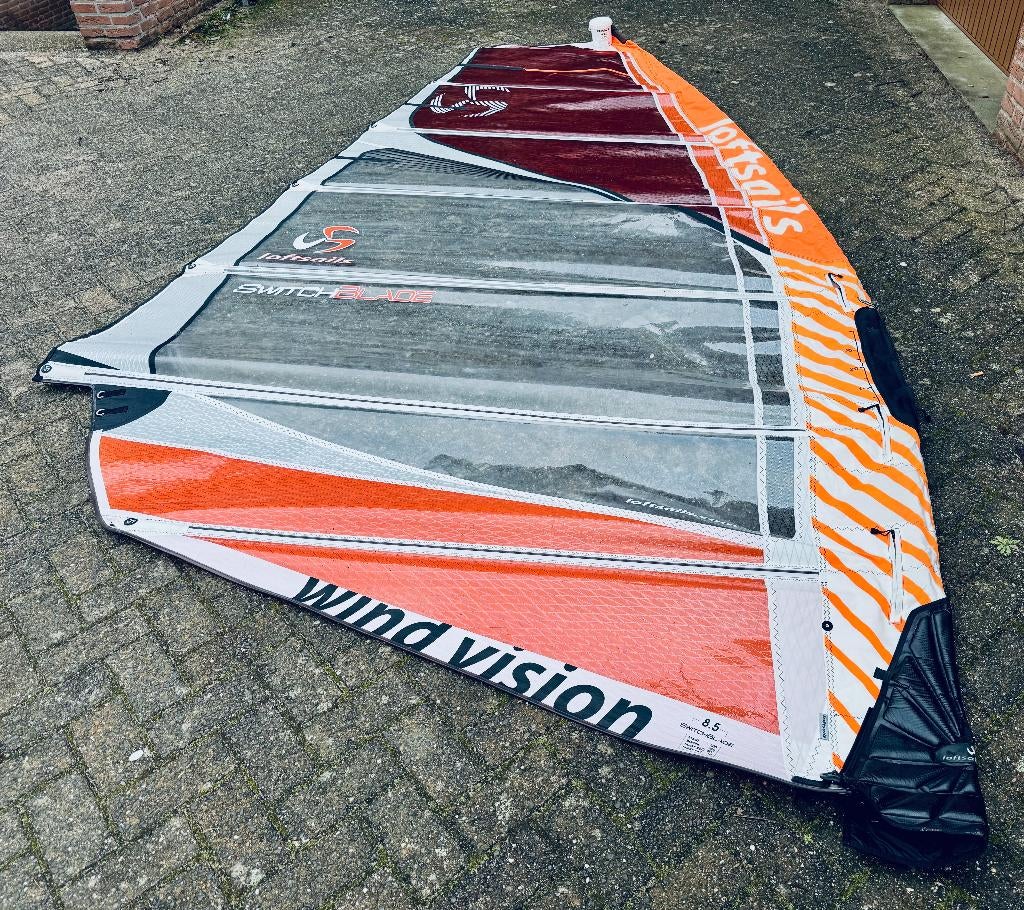 Loftsails Switchblade 8.5 2017, Watersport en Boten, Windsurfen, Ophalen, Gebruikt, Zeil, Met draagtas