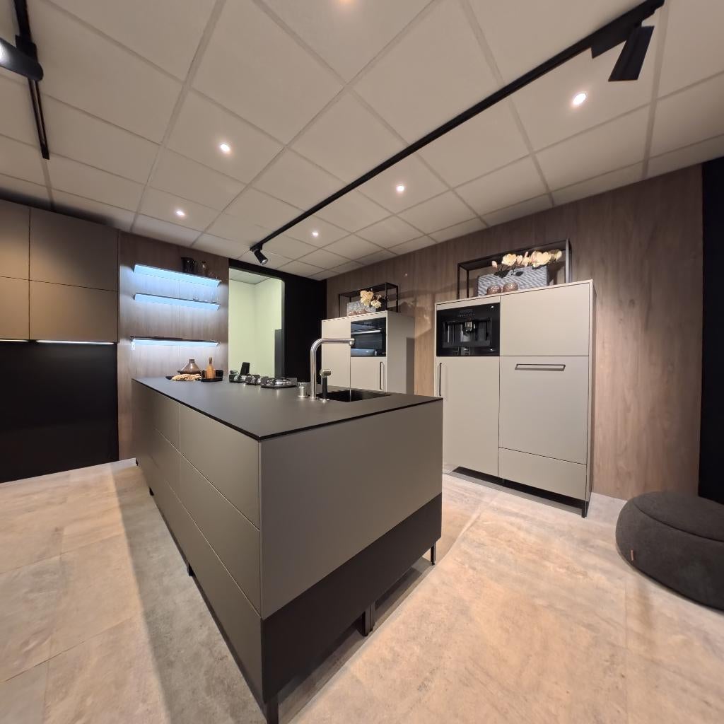 Showroom keuken, Overige materialen, Overige typen, Ophalen of Verzenden, Zo goed als nieuw