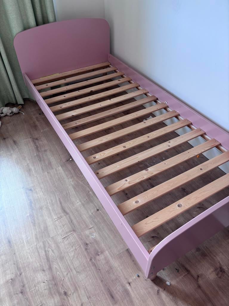 Flexa Roze kinderbed met lattenbodem, Kinderen en Baby's, Kinderkamer | Bedden, Gebruikt, 180 cm of meer, 85 tot 100 cm, Lattenbodem