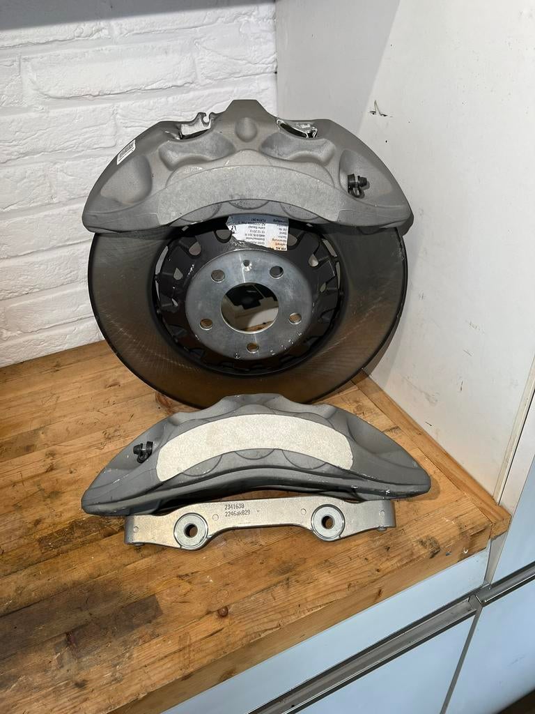 Akebono big brake kit VAG Audi Volkswagen Seat Skoda, Auto-onderdelen, Remmen en Aandrijving, Ophalen of Verzenden, Gebruikt, Audi