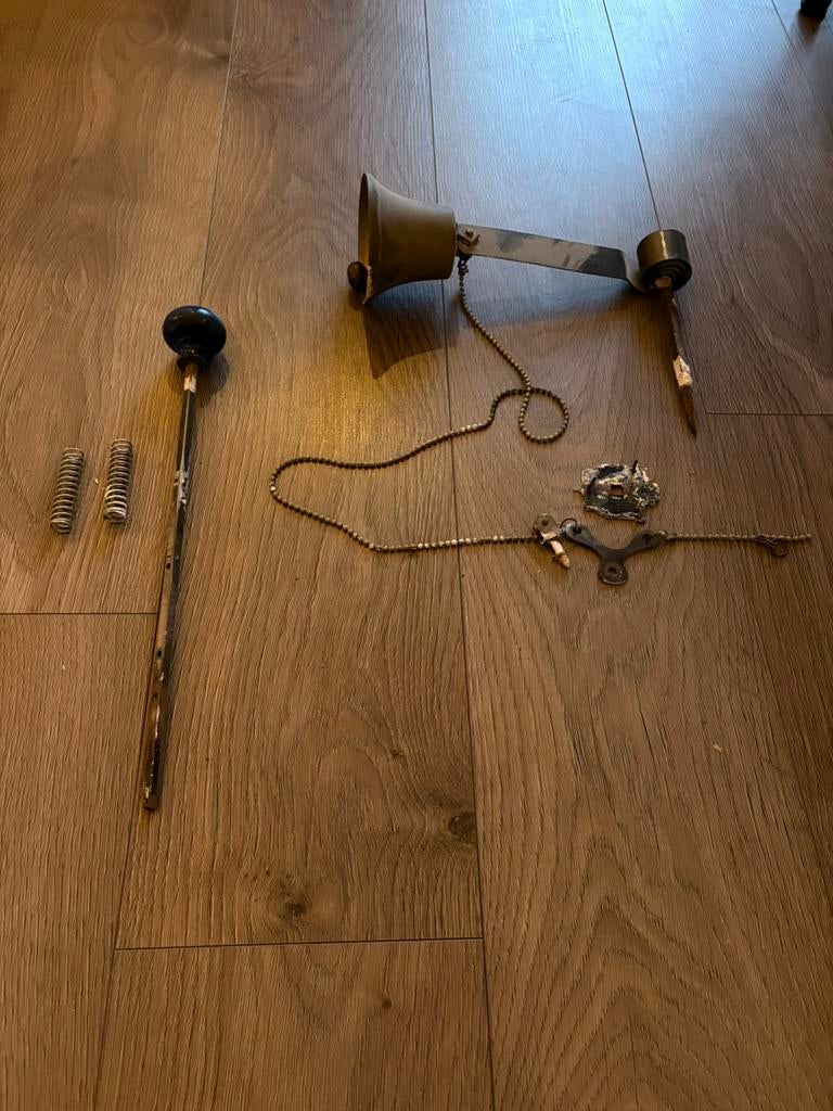 Voordeurbel authentiek. Compleet., Huis en Inrichting, Deurbellen, Ophalen of Verzenden, Gebruikt