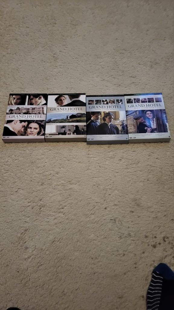 Grand Hotel DVD Serie 1 & 2 - Compleet, Cd's en Dvd's, Dvd's | Tv en Series, Alle leeftijden, Ophalen of Verzenden, Gebruikt, Overige genres