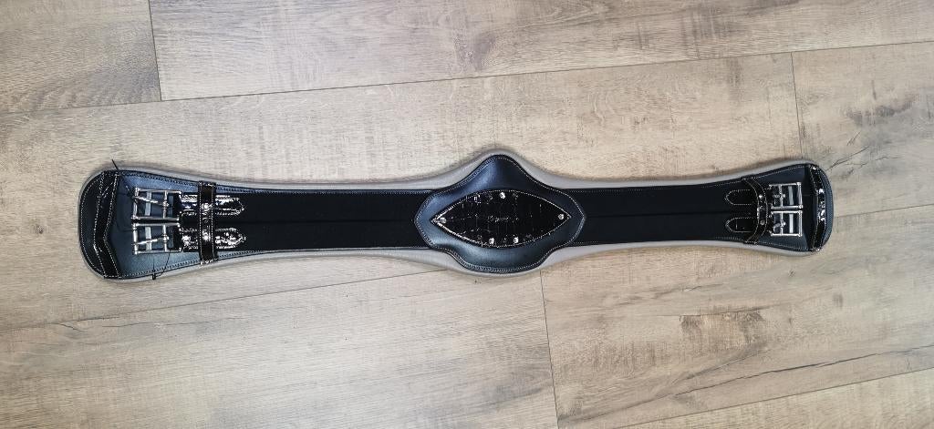 Kavalkade dressuur singel elastiek met lak 85 cm
