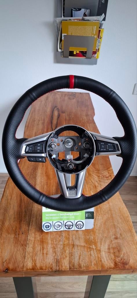 Verkocht!!! Mazda mx5 mx-5 nd (rf) stuur met rood stiksel, Auto-onderdelen, Besturing, Ophalen of Verzenden, Nieuw, Mazda
