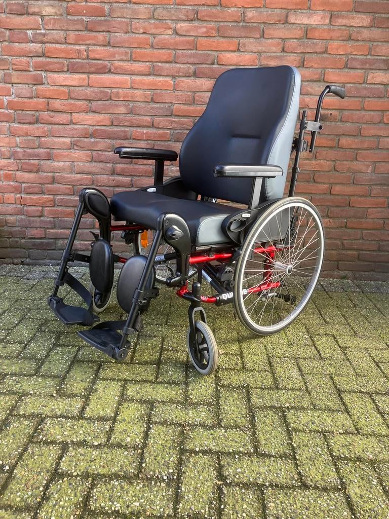XXL Quickie 58 cm Helix2 inklapbare rolstoel, Ophalen of Verzenden, Inklapbaar, Zo goed als nieuw, Duwrolstoel
