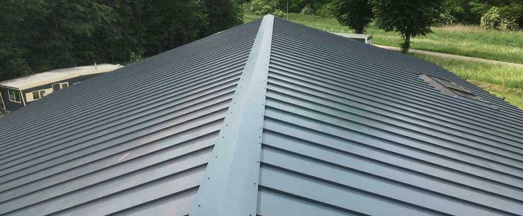 Stalen klik felsplaten voor dak en wand op maat vanaf €6,73, Doe-het-zelf en Verbouw, Platen en Panelen, Ophalen of Verzenden