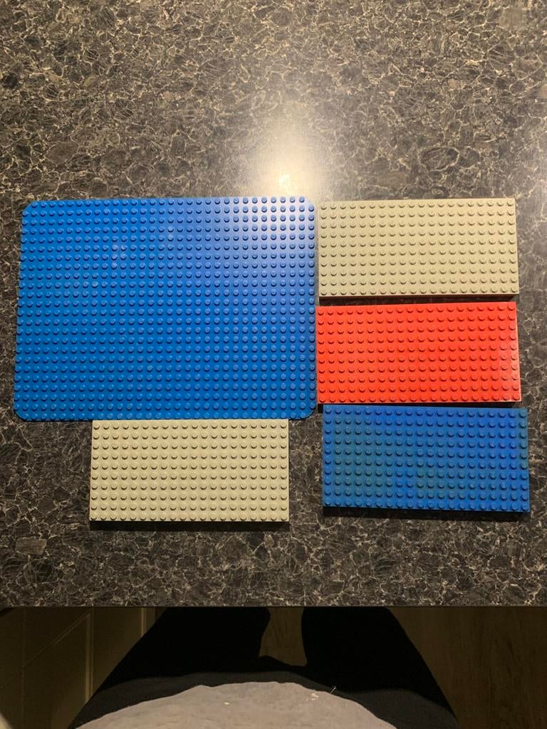 Blauwe lego grondplaten zeldzaam, Kinderen en Baby's, Speelgoed | Duplo en Lego, Ophalen of Verzenden, Zo goed als nieuw