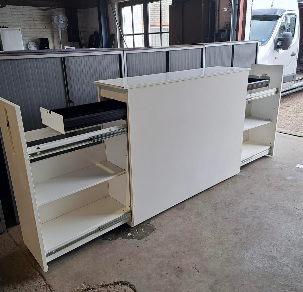 Metalen archiefkast met lades, systeem voor hangmappen,etc., Huis en Inrichting, Kasten | Roldeurkasten en Archiefkasten, Ophalen