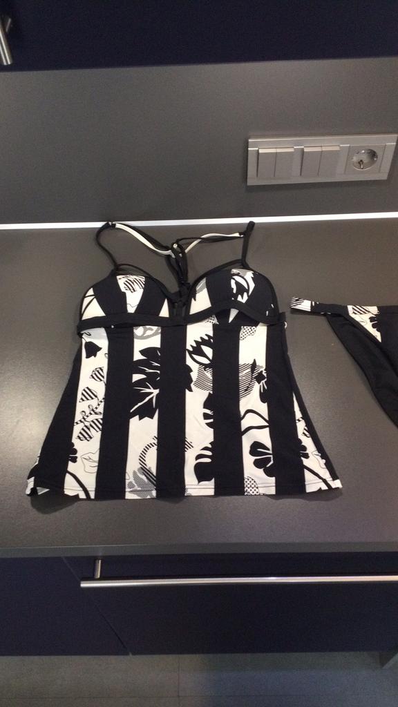 Marlies Dekkers tankini 75C en slip maat M, Ophalen of Verzenden, Nieuw, Zwart, Overige typen