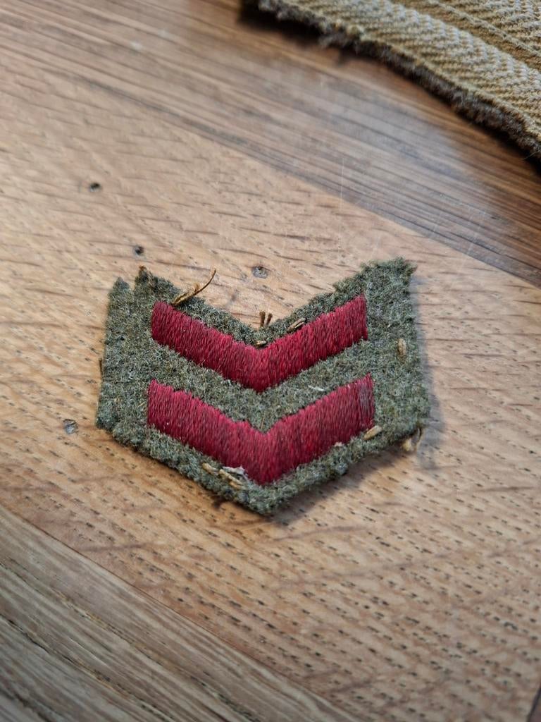 Britse dienststreep ww2, Ophalen of Verzenden, Landmacht, Engeland, Embleem of Badge