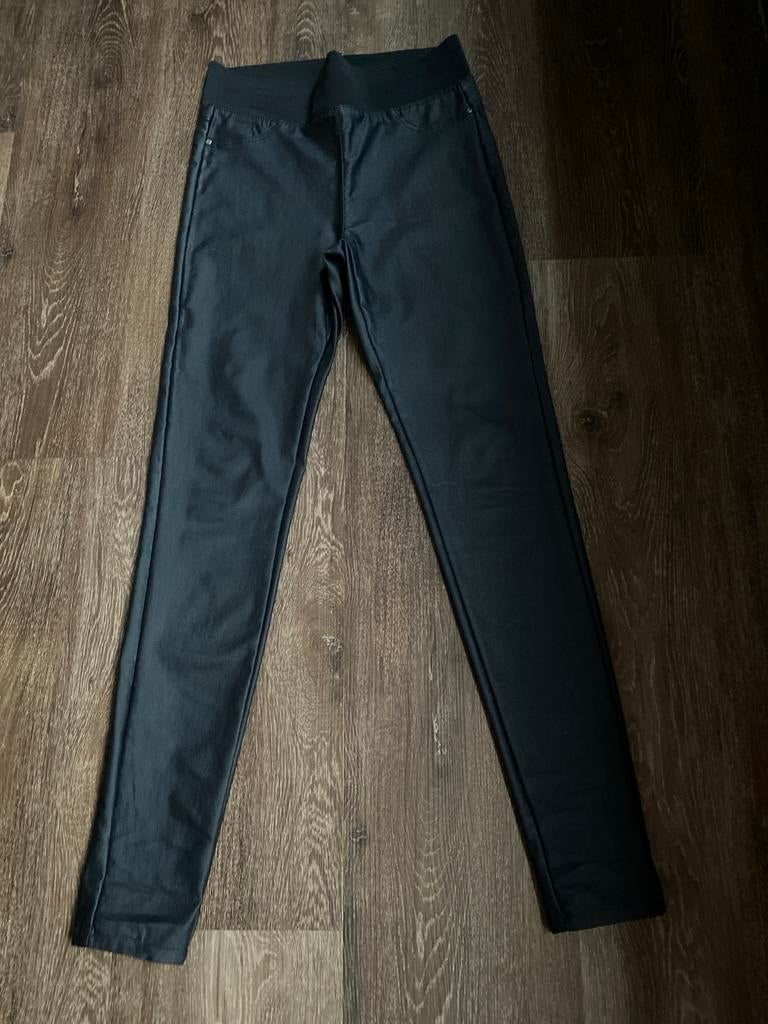 Zwarte legging met leerlook, Maat 38/40 (M), Blauw, Ophalen of Verzenden, Zo goed als nieuw