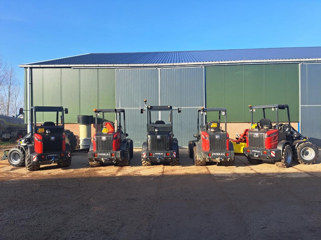 5 stuks pitbull shovels. Nieuw, demo en jong gebruikt, Zakelijke goederen, Machines en Bouw | Kranen en Graafmachines, Ophalen