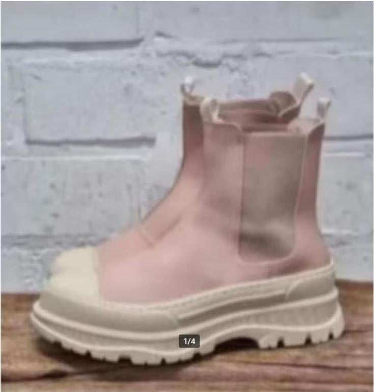 Pavement - Prachtige chelsea regenlaars maat 37 - Nieuw €145, Kleding | Dames, Lage of Enkellaarzen, Nieuw, Ophalen of Verzenden