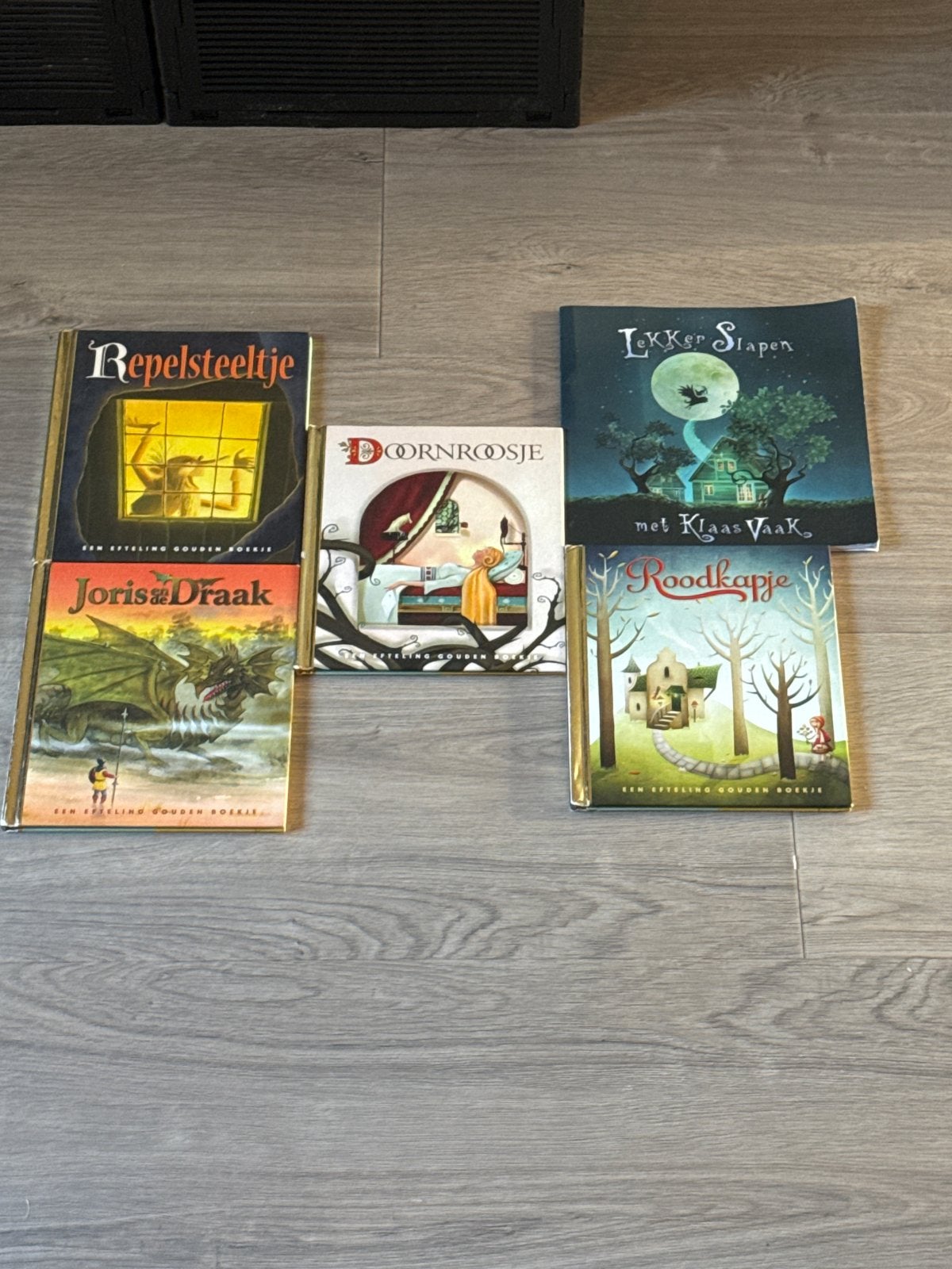Sprookjesboeken set: Repelsteeltje, Doornroosje, Roodkapje, Ophalen, Gelezen
