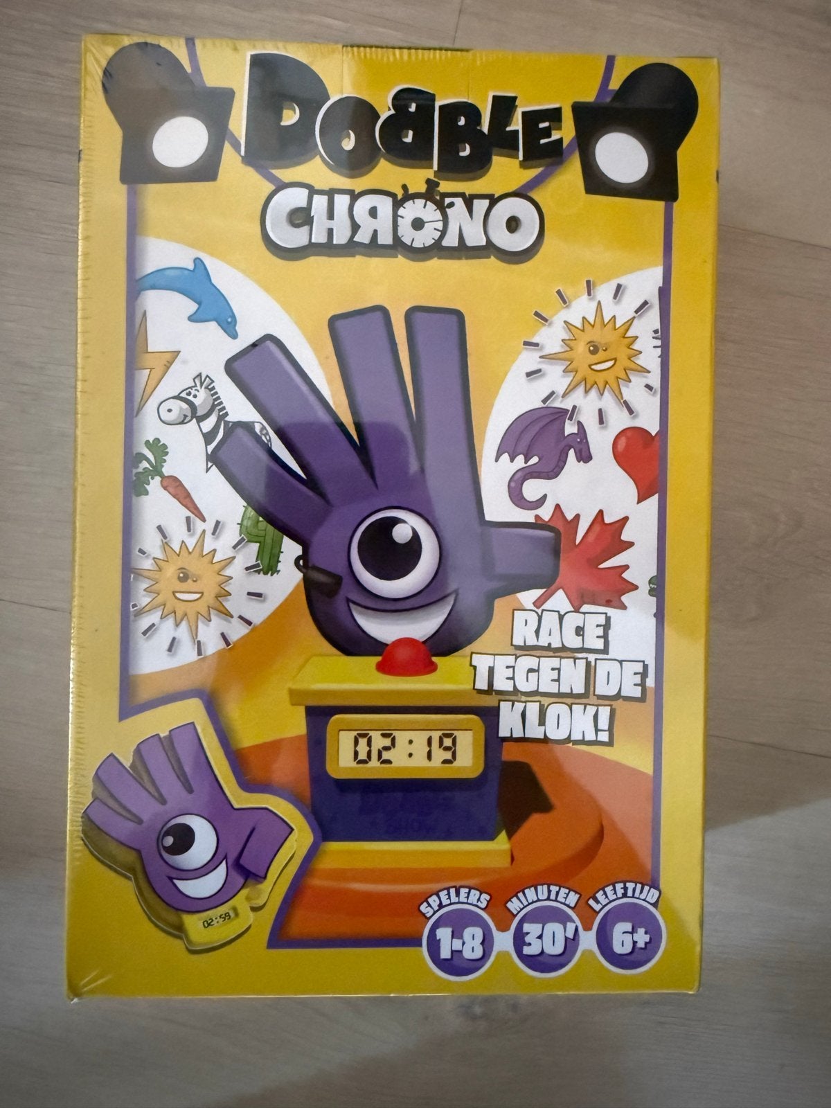 Dobble Chrono - Race tegen de klok!, Hobby en Vrije tijd, Een of twee spelers, Ophalen of Verzenden, Nieuw