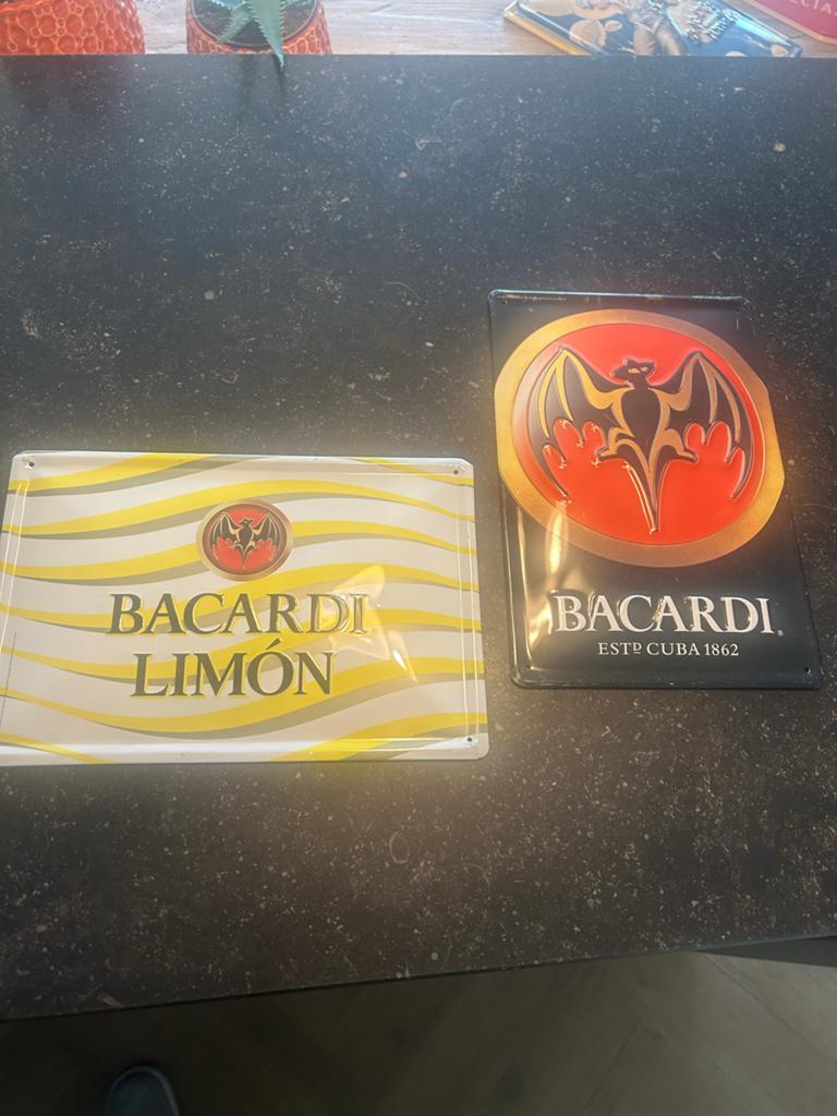 Bacardi Limón en Bacardi Reclameborden - Set van 2, Ophalen of Verzenden, Gebruikt, Reclamebord