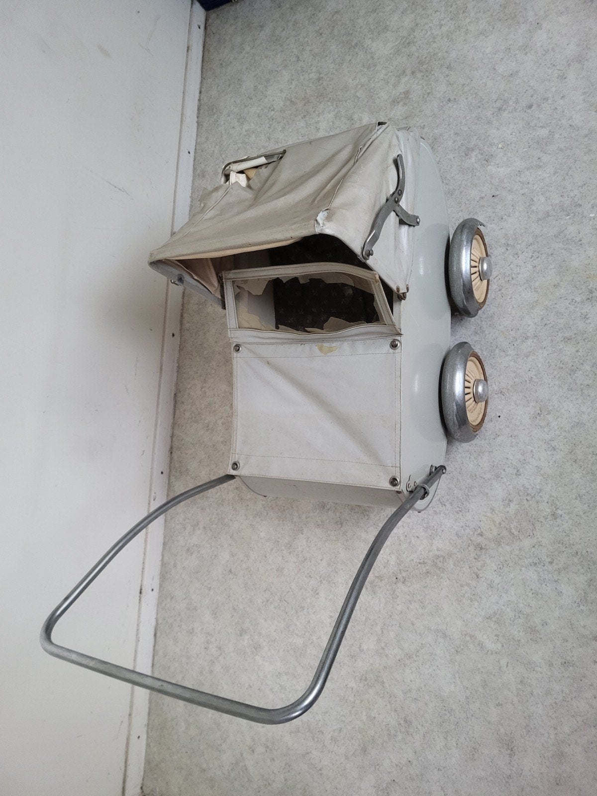 Klassieke speelkinderwagen - decoratie/opknapper, Kinderen en Baby's, Kinderwagens en Combinaties, Ophalen of Verzenden, Gebruikt