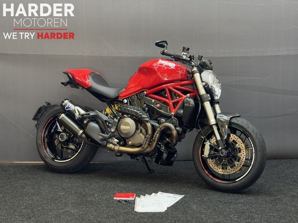 DUCATI MONSTER 1200 | TERMIGNONI | CARBON | BOMVOL | NETJES, DUCATI, 2 cilinders, 1198 cc, Motorrijbewijs A