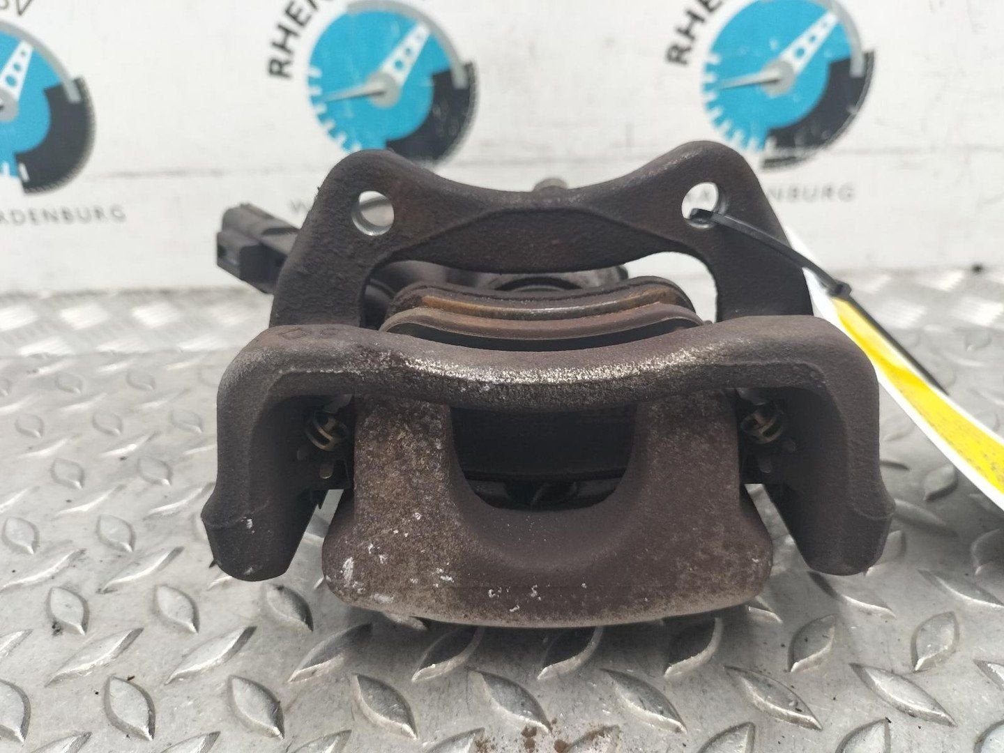 RENAULT CLIO MK5 BJA 1.0 TCe100 R.S. Line  REM KLAUW 2020, Ophalen of Verzenden, Gebruikt, Stiba lid