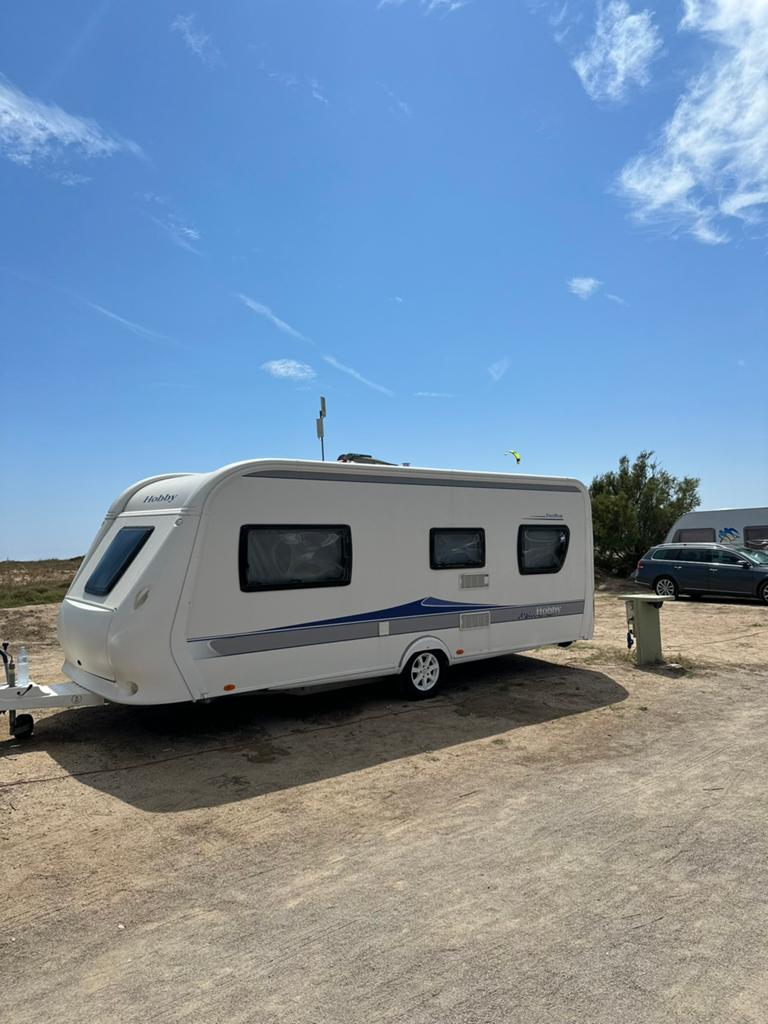 Hobby 540 UL met airco en vaste luifel, Kachel, Rondzit, Hobby, Particulier