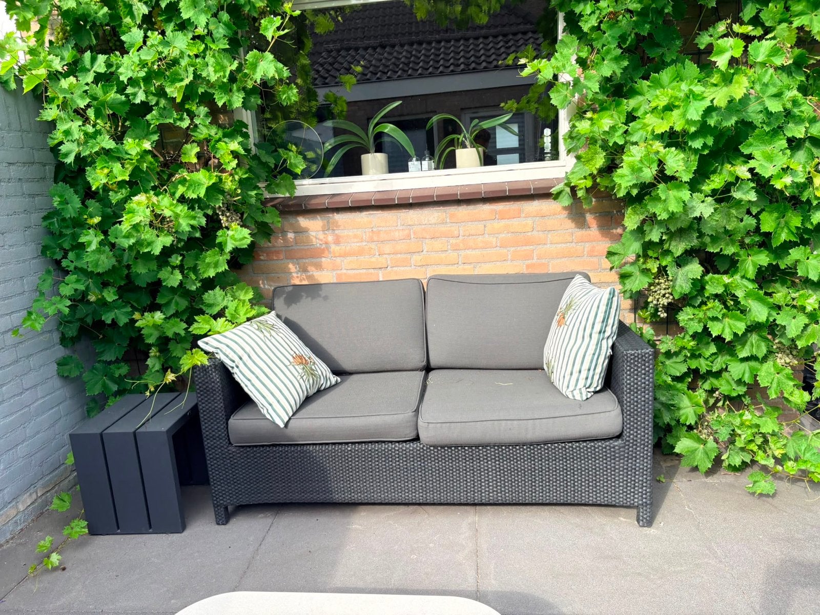 Loungebank 4 Seasons met Borek tafeltje, Tuin en Terras, Gebruikt, Loungeset, Wicker, Bank