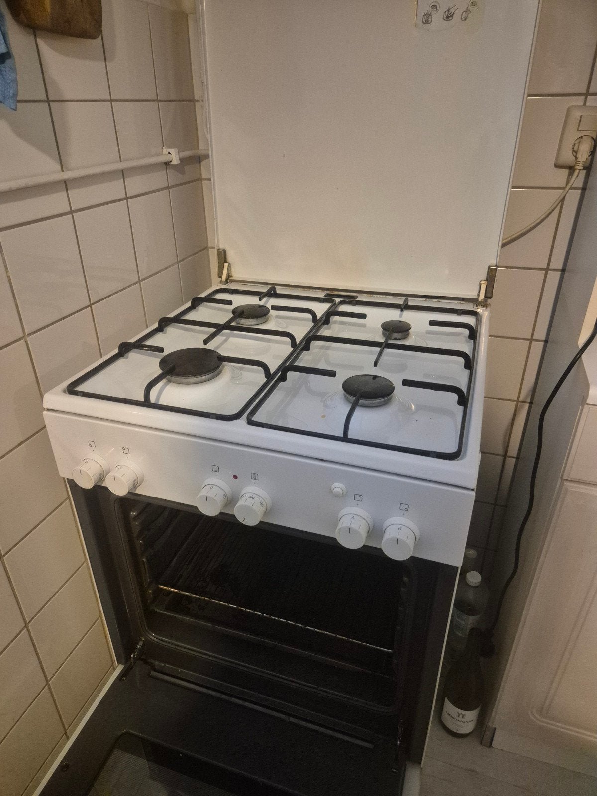 Goed gasfornuis met oven - 60x85x60 cm, Ophalen