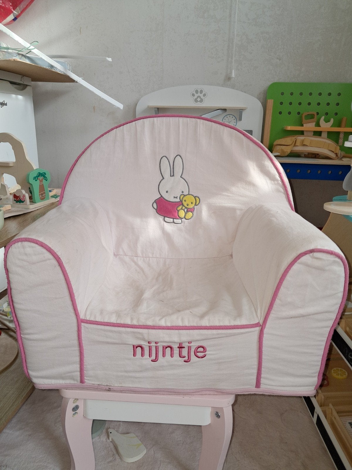 Nijntje kinderfauteuil - Roze en wit, Ophalen of Verzenden, Gebruikt, Stoel