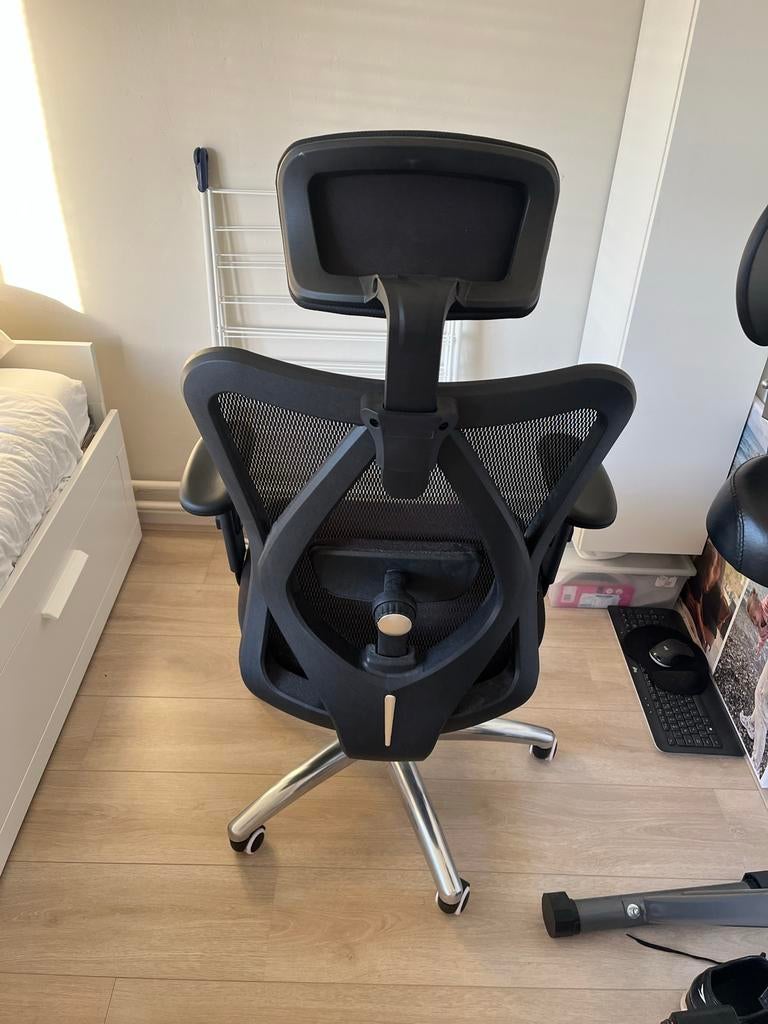 Ergonomische Bureaustoel Zwart - LifeGoods, Huis en Inrichting, Bureaustoelen, Ophalen, Zwart, Zo goed als nieuw, Bureaustoel