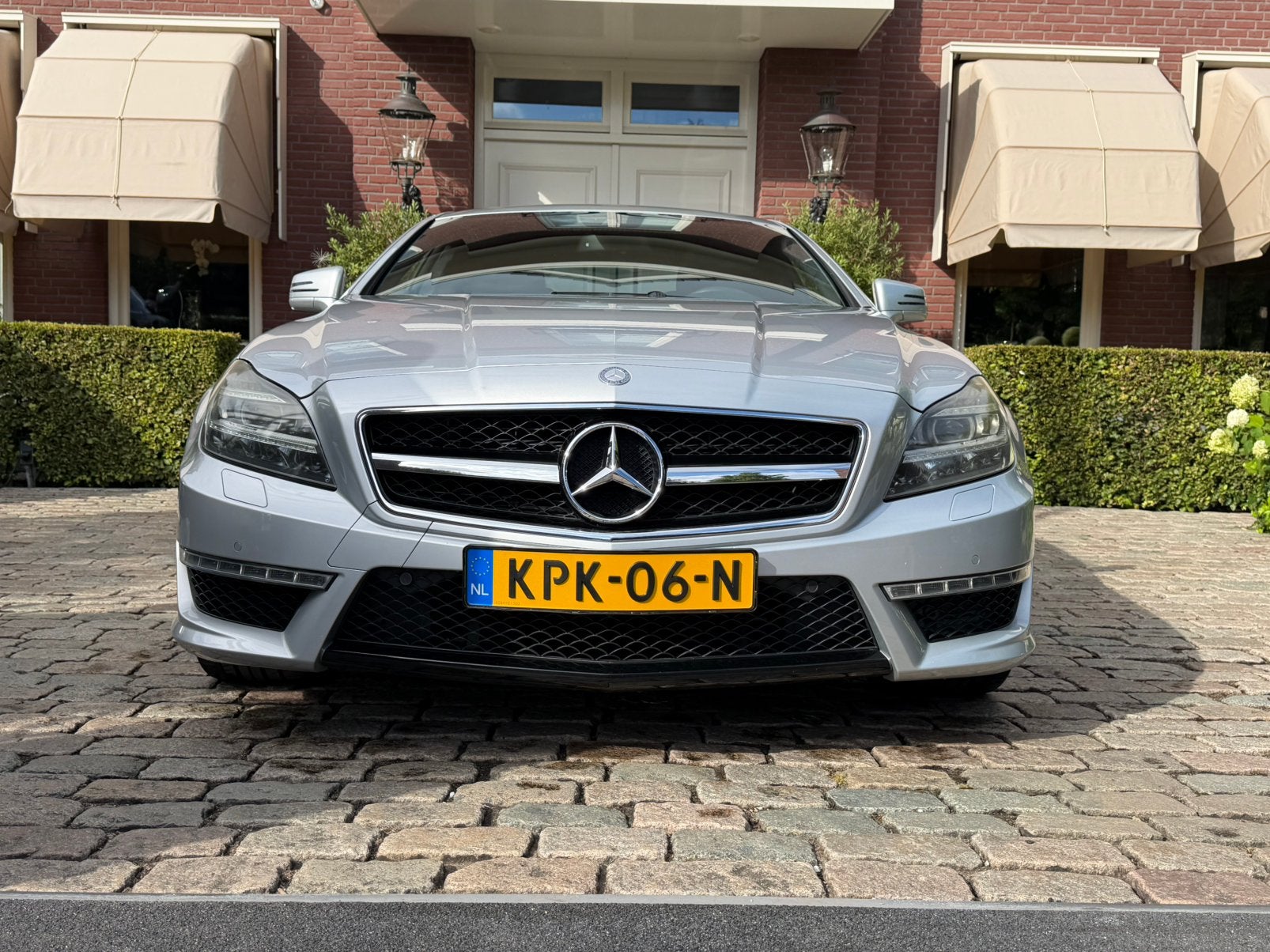Mercedes-Benz Mercedes-Benz