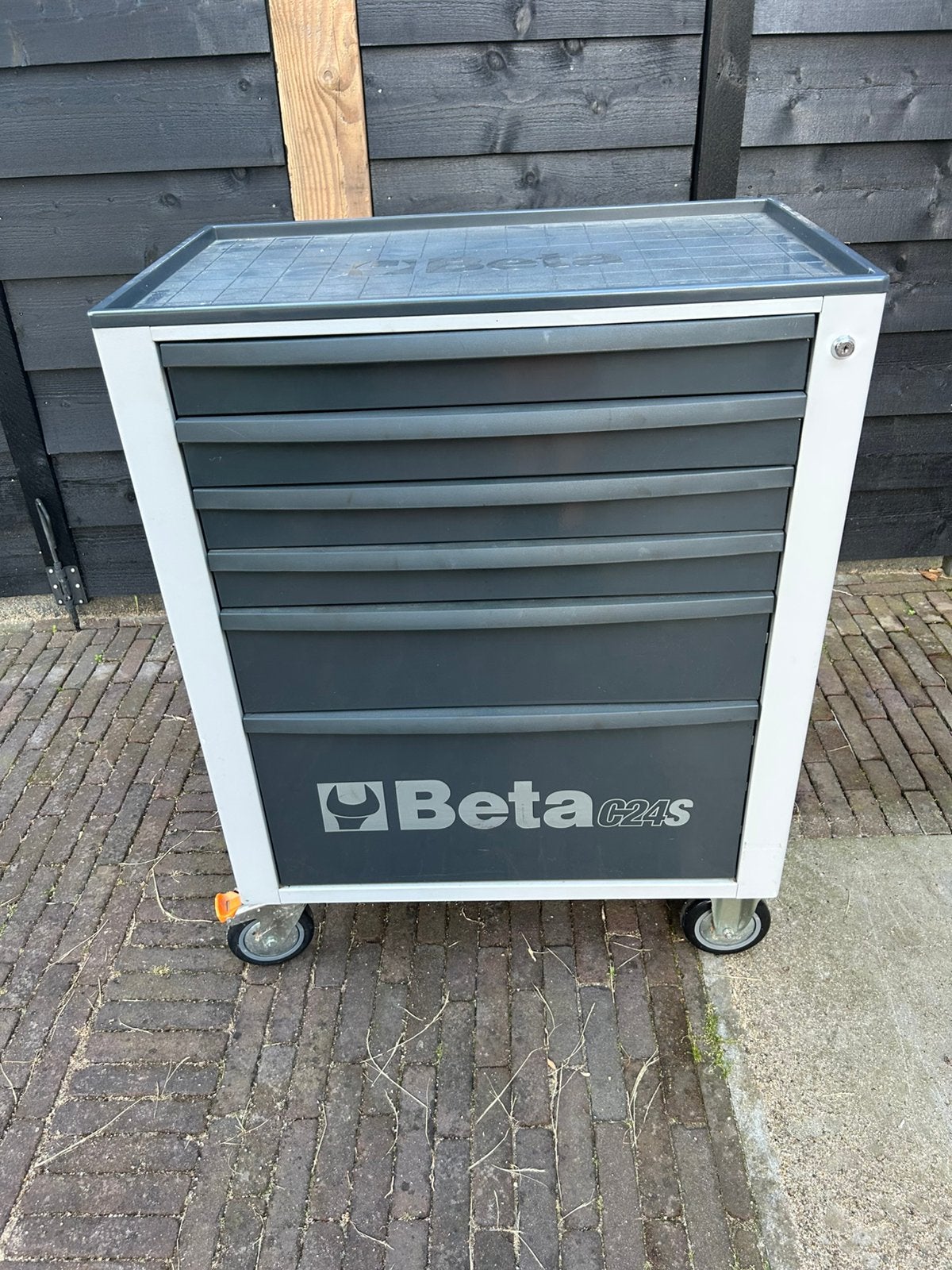 Beta gereedschapkar C24s, Doe-het-zelf en Verbouw, Ophalen, Zo goed als nieuw