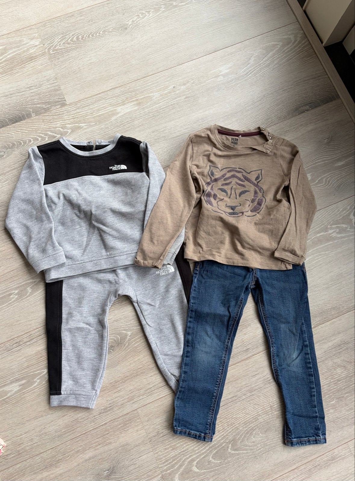 Jongenskleding pakket: The North Face, Play all day, Zara, Kinderen en Baby's, Kinderkleding | Overige, Ophalen of Verzenden, Zo goed als nieuw