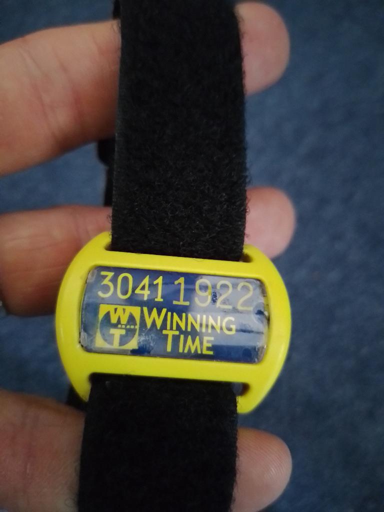 Winning Time chip, Sport en Fitness, Loopsport en Atletiek, Verzenden, Zo goed als nieuw, Snelheids- of Stappenmeter, Overige merken